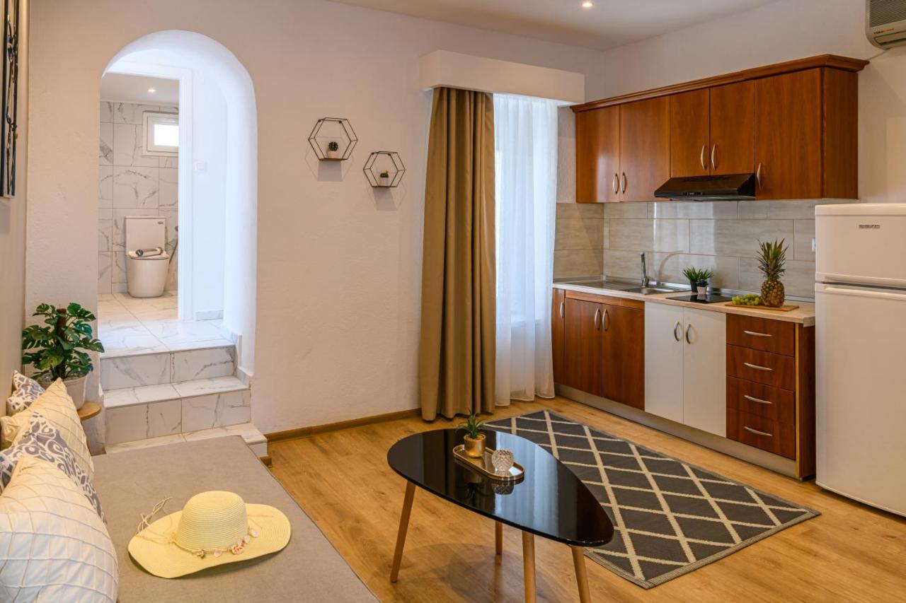 La Maison Apartment Limenaria  Exteriör bild